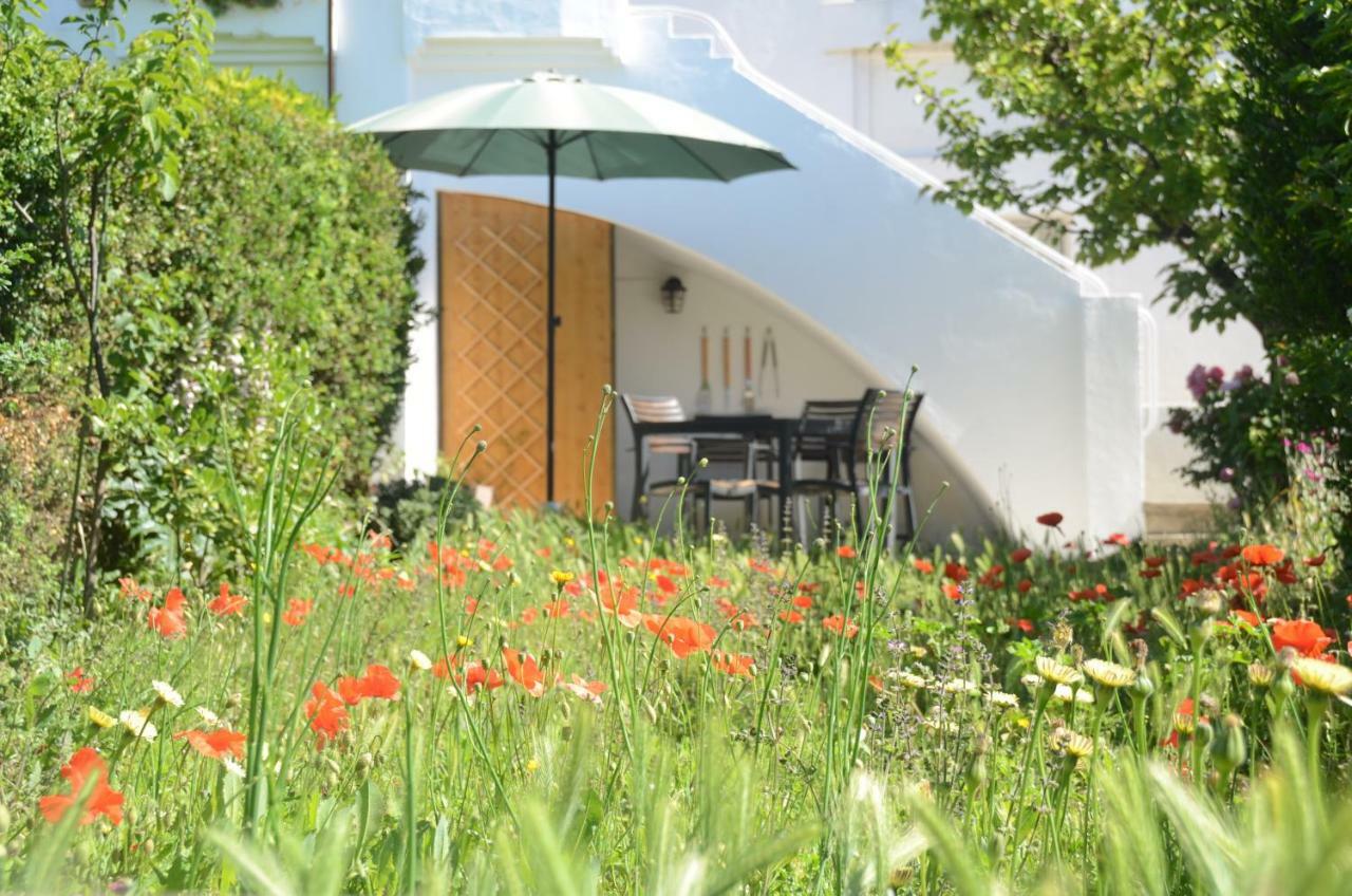 Jardin Du Petit Gatsby Lejlighed Carcassonne Eksteriør billede